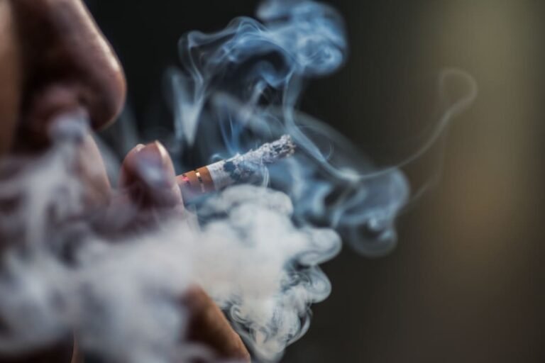 Cómo afecta el tabaco a tu salud dental