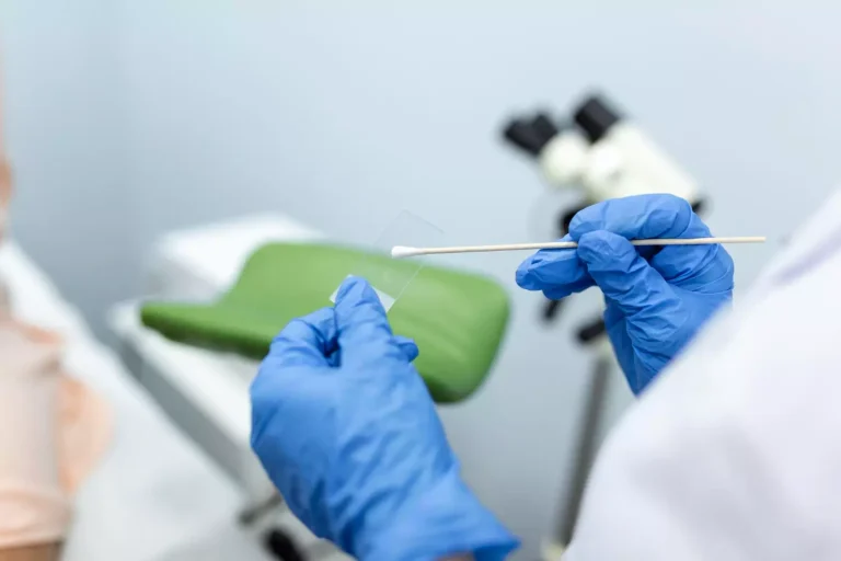 Guía completa sobre infecciones bucales: Causas, síntomas y tratamientos