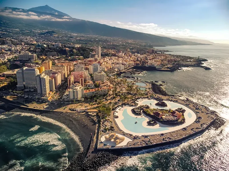 Puerto de la Cruz — Nueva clínica Dental Internacional